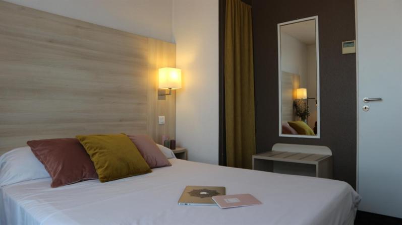 Hotel D'Orsay Тулуза Екстериор снимка